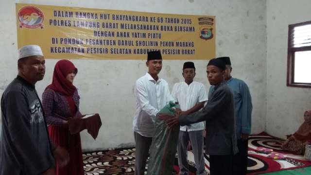 kapolres-lampung-barat_20150627_181158.jpg