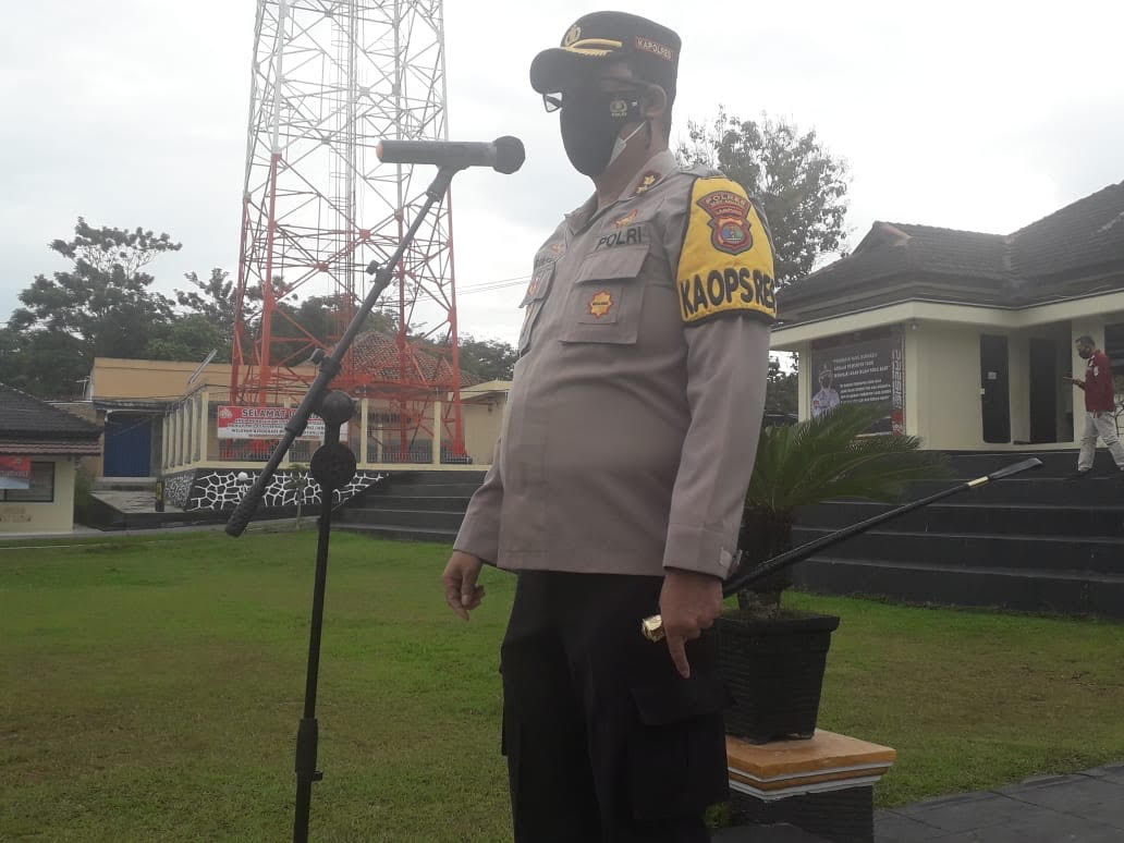 Kapolres Way Kanan Lampung AKBP Binsar Manurung: Anggota Harus Dukung Vaksinasi untuk Herd Immunity