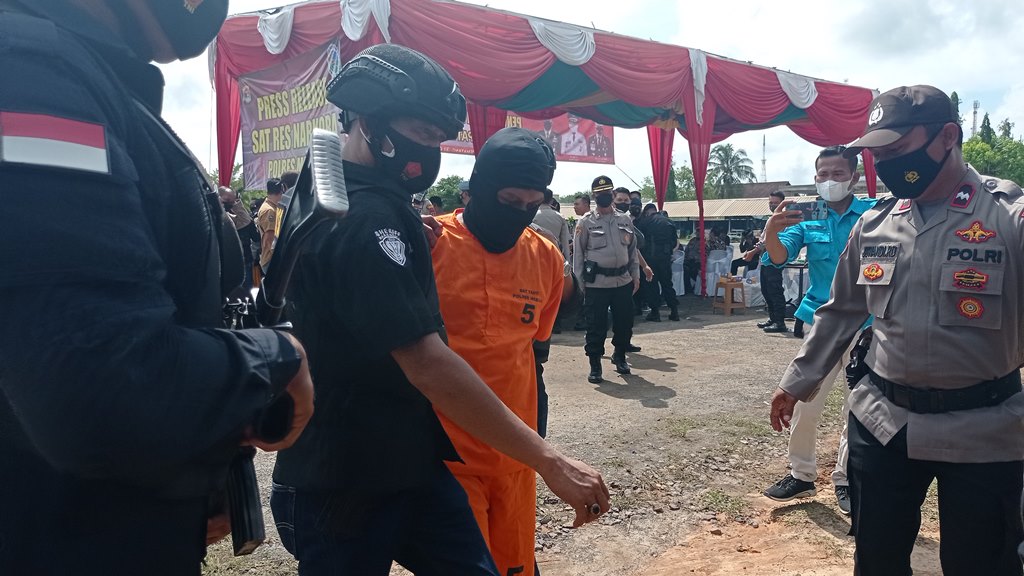 2 Kurir Sabu 4,15 Kg di Mesuji Terancam 20 Tahun Penjara
