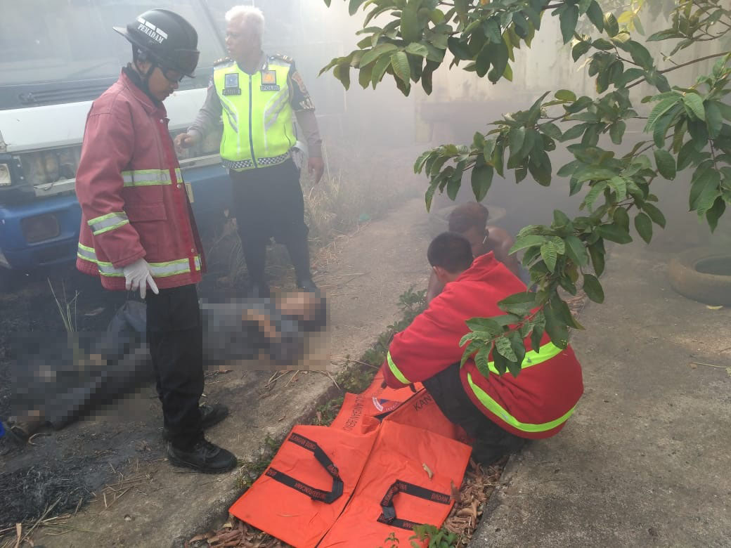 BREAKING NEWS - Punya Penyakit Jantung, Korban Tewas karena Kaget Api Membesar saat Bakar Sampah