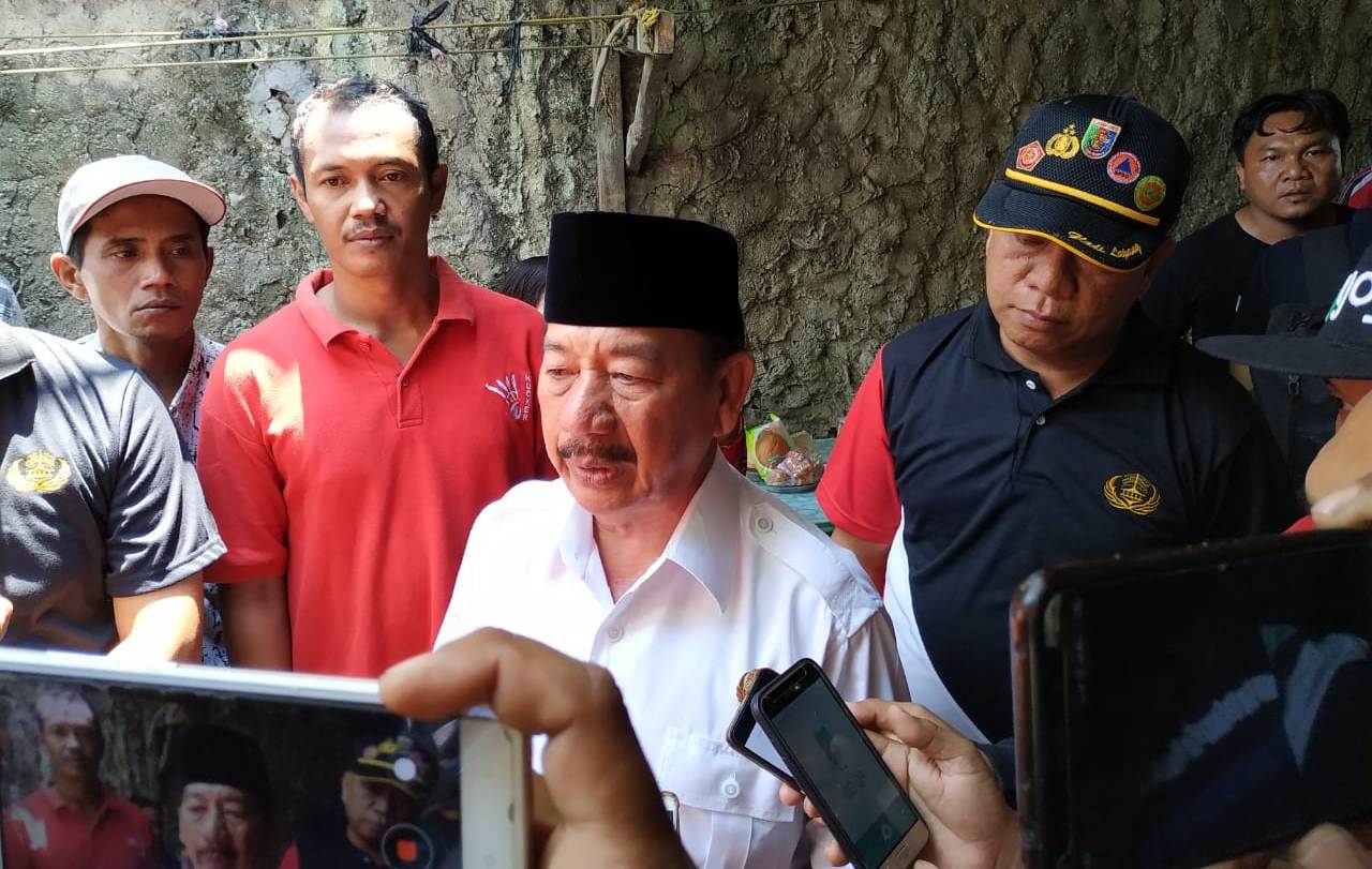 Tinjau Kebakaran di Panjang, Herman HN Janji Beri Bantuan