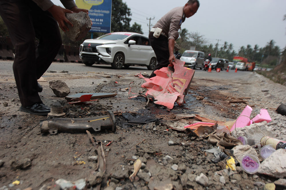 BREAKING NEWS - Tewaskan Satu Keluarga, Begini Cara Hindari Kecelakaan di Tanjakan Maut Tarahan