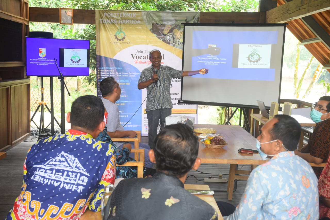 Bupati Tubaba Umar Ahmad Apresiasi Hadirnya Politeknik Tunas Garuda