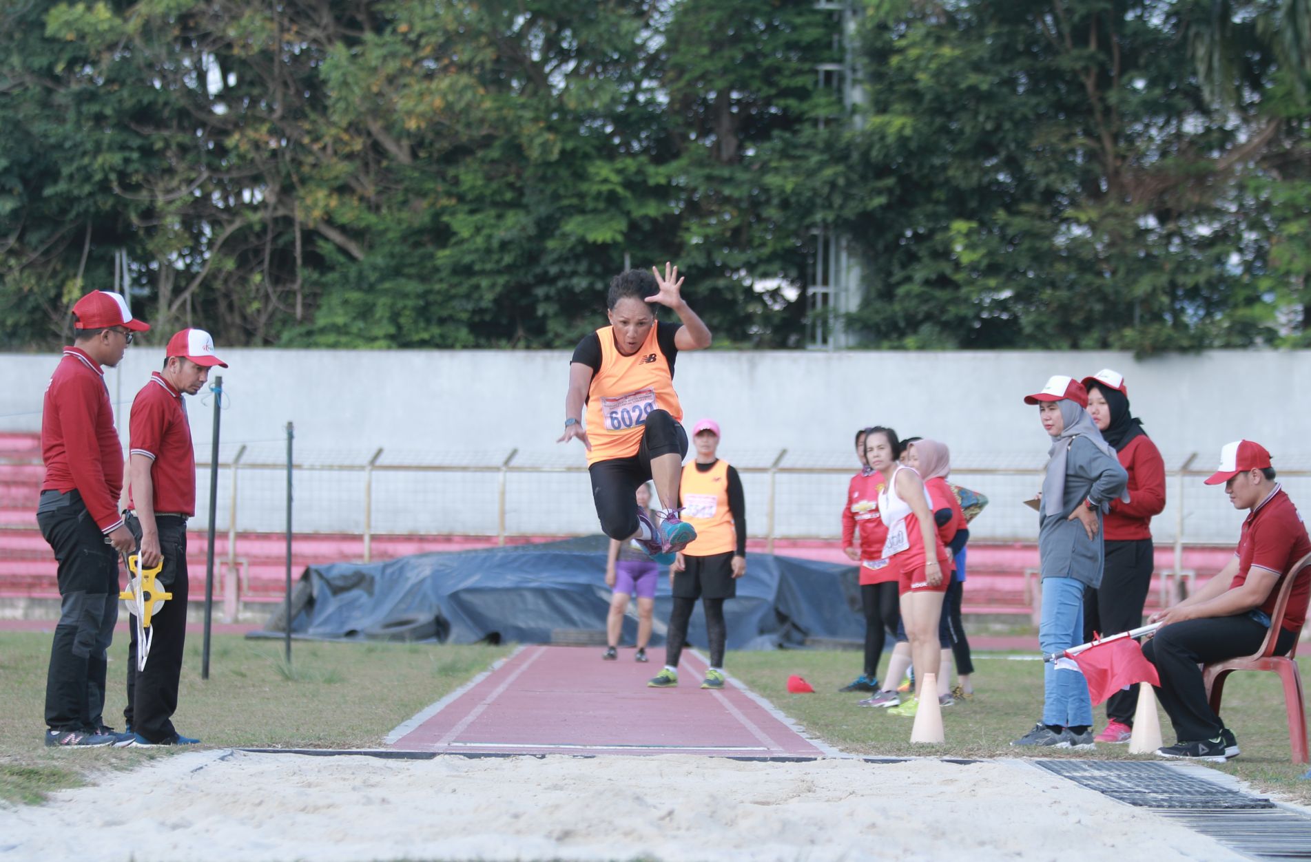 kejuaraan-atletik-master.jpg