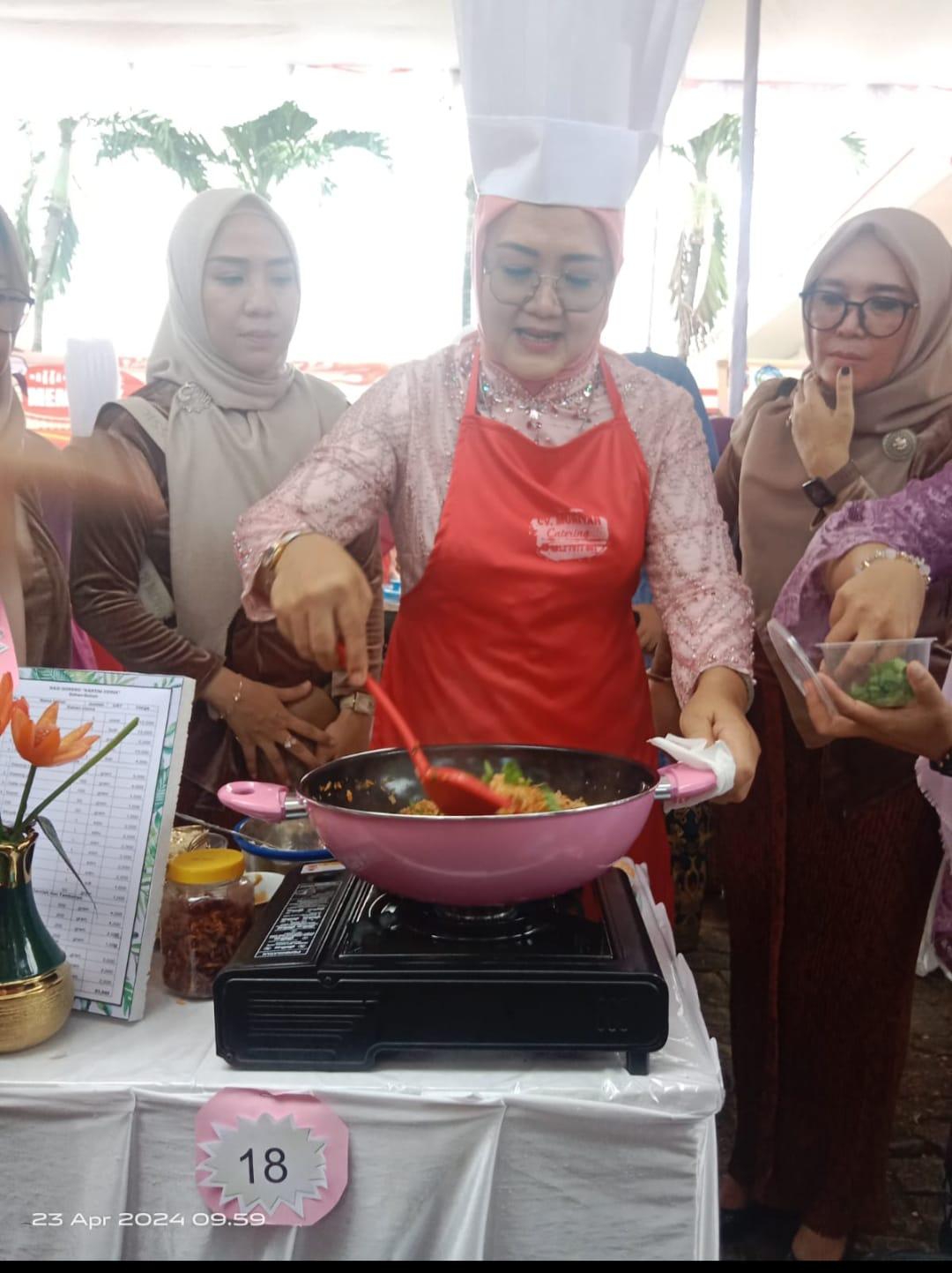 kepala-OPD-di-Lampung-Selatan-mengikuti-lomba-memasak-dan-estafet.jpg