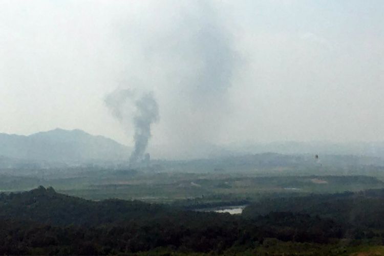 Korea Utara Hancurkan Kantor Penghubung dengan Korea Selatan