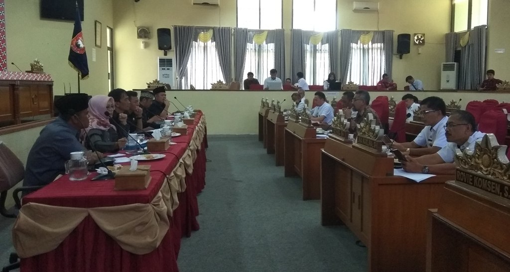 Komisi 3 Minta Dissos Verifikasi Data PBI Lampung Barat