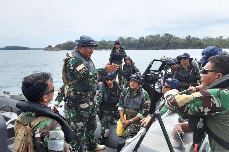 kopaska-berjaga-di-perairan-pulau-sebaru.jpg
