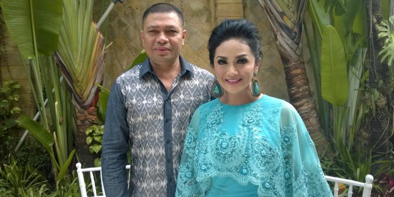 krisdayanti-raul-lemos_20150726_171953.jpg