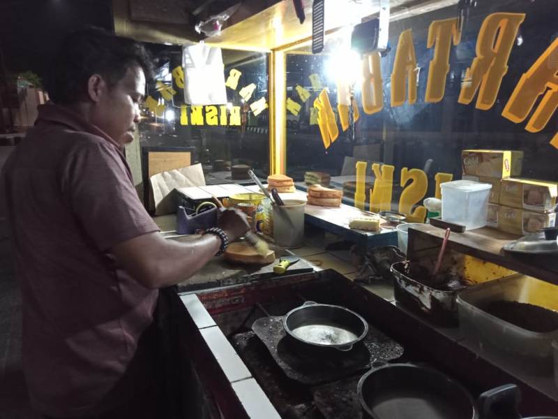 Kuliner Lampung, Martabak Anto Tawarkan Aneka Rasa, Harga Merakyat Mulai Rp 6 Ribuan