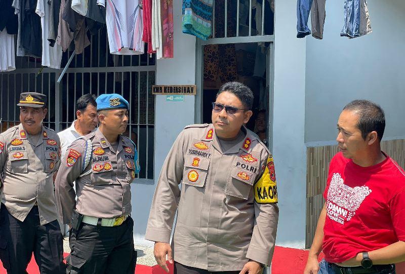 kunjungan-kapolres-lampung-selatan-ke-lapas-kelas-II-A-kalianda.jpg