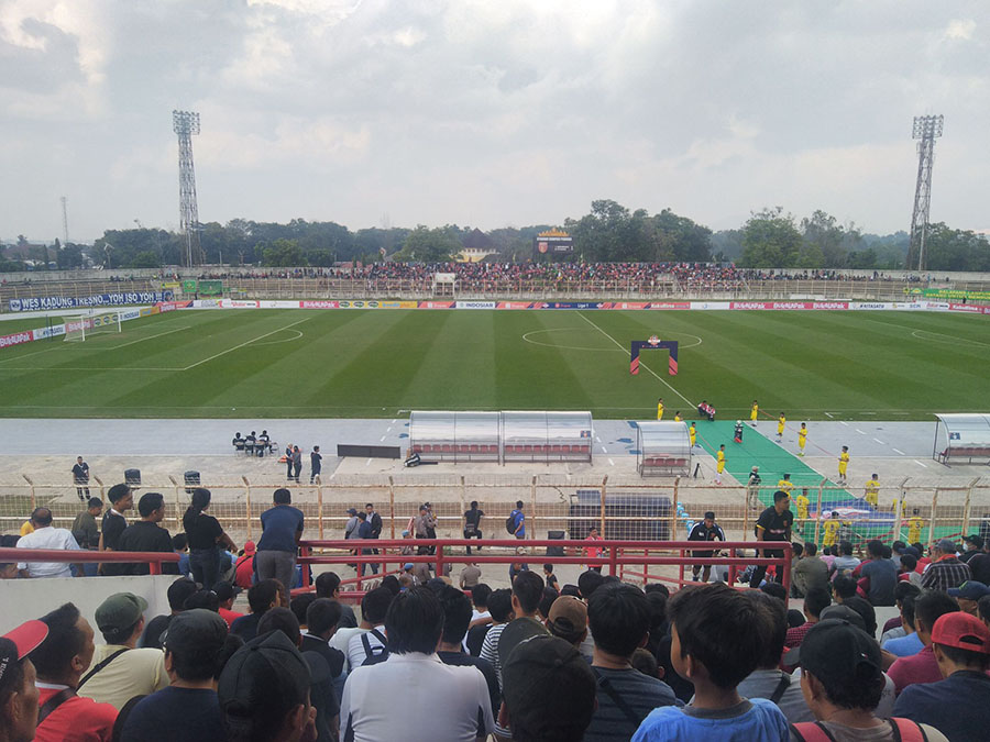 Laga Kandang Perdana Perseru Badak Lampung FC Dapat Sambutan Positif Suporter