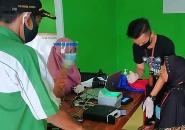 Jemput Bola, Lansia dan Disabilitas di Pringsewu Bisa Rekam e-KTP