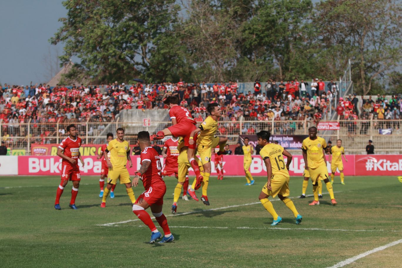 LINK LIVE STREAMING BLFC vs Semen Padang 5 Oktober 2019 Masih Berlangsung, Skor Babak Pertama 0-0