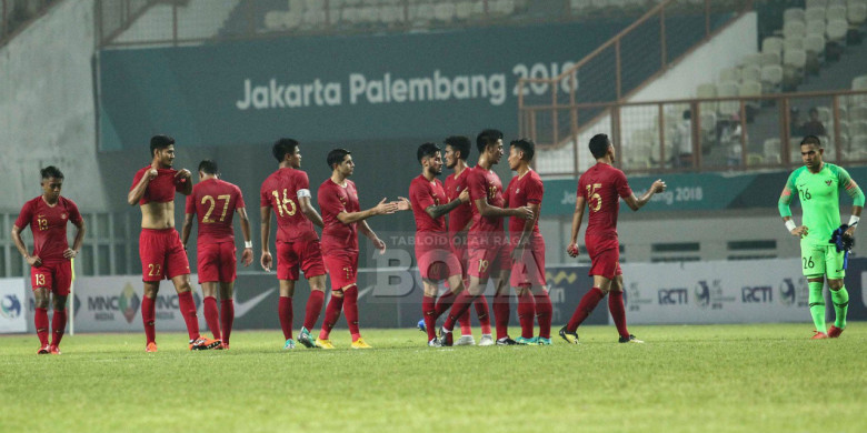 live-streaming-timnas-indonesia-vs-hong-kong-rcti_20181016_174343.jpg
