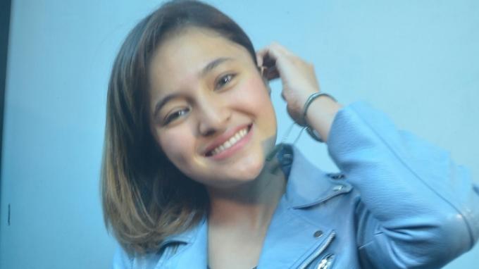 Dituding Selingkuh dengan Suami Karen Pooroe, Marshanda Buka Suara