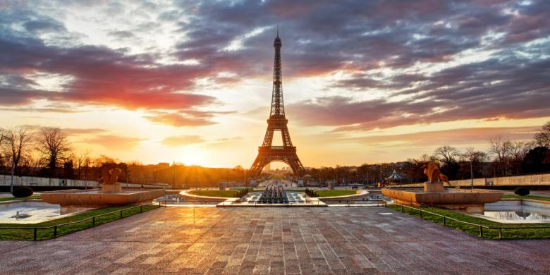 Mulai Hari Ini Menara Eiffel Tutup Hingga Waktu tak Terbatas