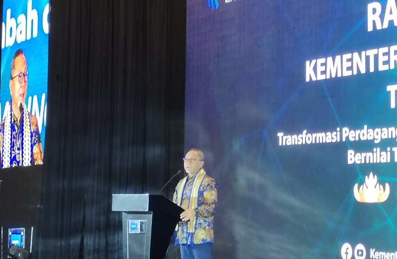 Zulkifli Hasan Buka Raker Kemendag, Perdagangan Internasional Indonesia 2022 Surplus Rp 900 Triliun