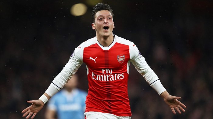 mesut-ozil_20161211_092941.jpg