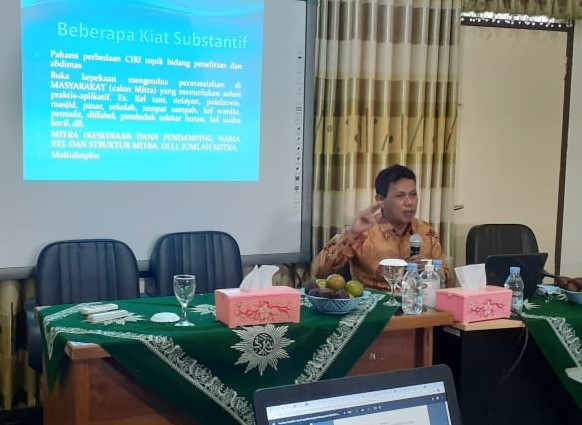 Dr Achyani UM Metro Puji Semangat Dosen Muda STKIP Muhammadiyah Pagar Alam