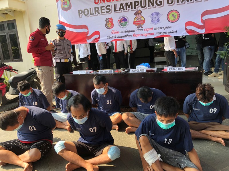 mh-tersangka-begal-di-lampung-utaara-sudah-beraksi-di-7-tkp.jpg