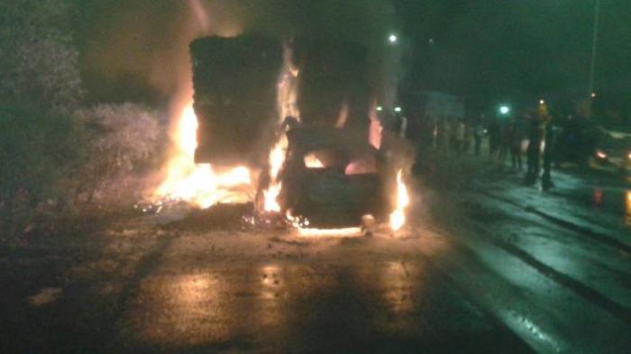 Satu Unit Truk Fuso Sempat Terbakar di Kapal KMP Portlink III