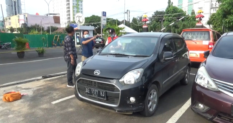 Modus Kejahatan Pecah Kaca Mobil Sedang Marak di Bandar Lampung, Uang Ratusan Juta Raib
