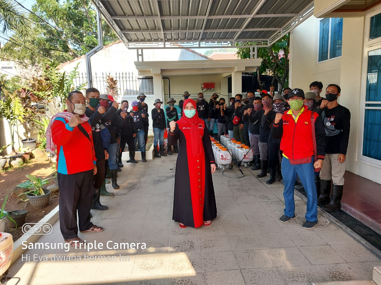 Dipimpin Eva Dwiana, MTRH Lampung Semprot Disinfektan di Way Halim