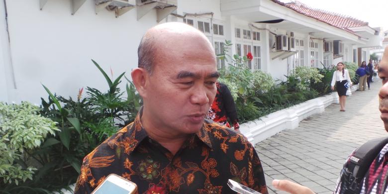 Menteri Muhadjir Tegur Keras Anies Baswedan Saat Rapat yang Dipimpin Jokowi