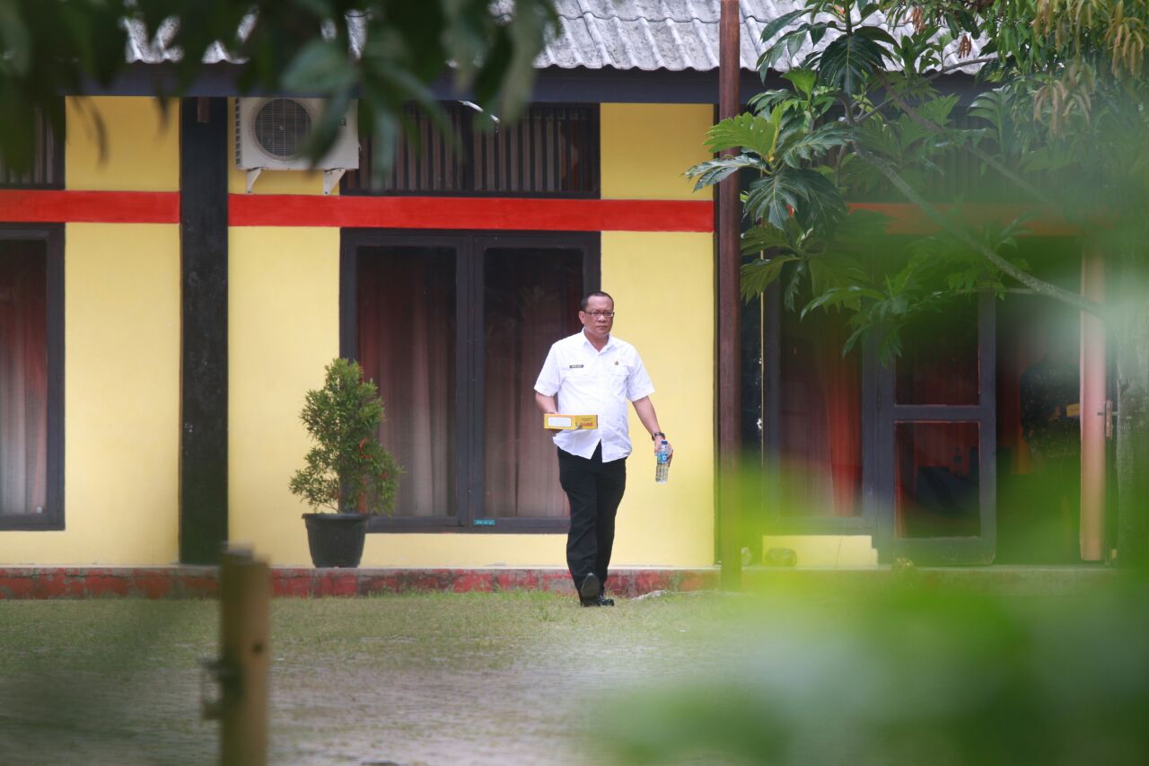 BREAKING NEWS: Terkait Dugaan Gratifikasi, KPK Periksa Anggota DPRD Tanggamus di SPN Kemiling