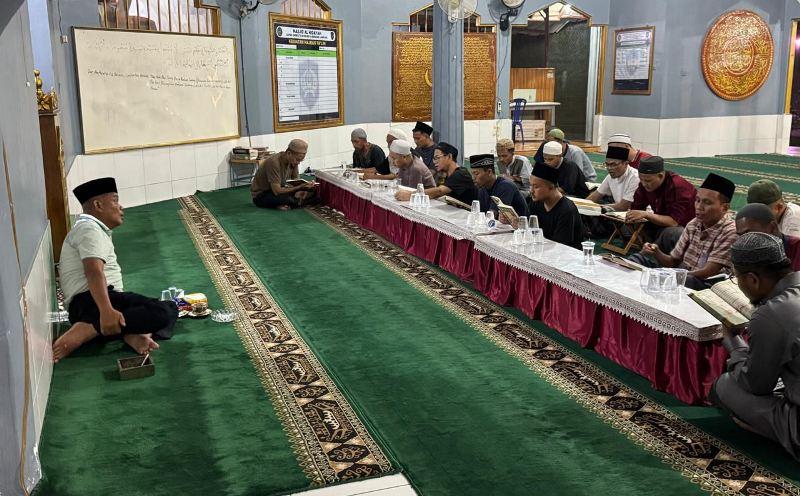 Napi Lapas Narkotika Bandar Lampung Khatamkan Alquran dalam Semalam