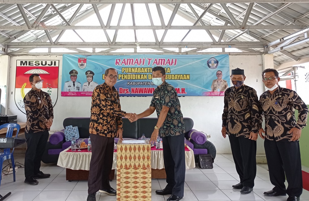 nawawi-purnatugas-sebagai-kadisdikbud-mesuji.jpg