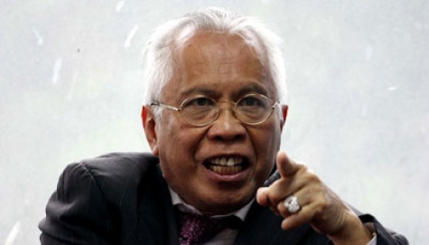 OC Kaligis Yakin Hakim Tolak Gugatan Ical