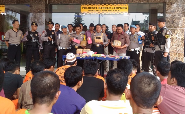 74 Tersangka Narkoba Diringkus, 2 Masih Anak-anak