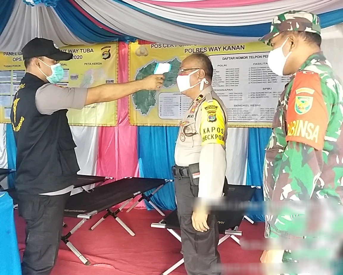 Operasi Ketupat Krakatau 2020, Urkes Polres Way Kanan Cek Kesehatan Petugas Pospam