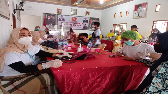 partai-gerindra-lampung-tengah-gelar-vaksinasi-massal-1500-dosis.jpg