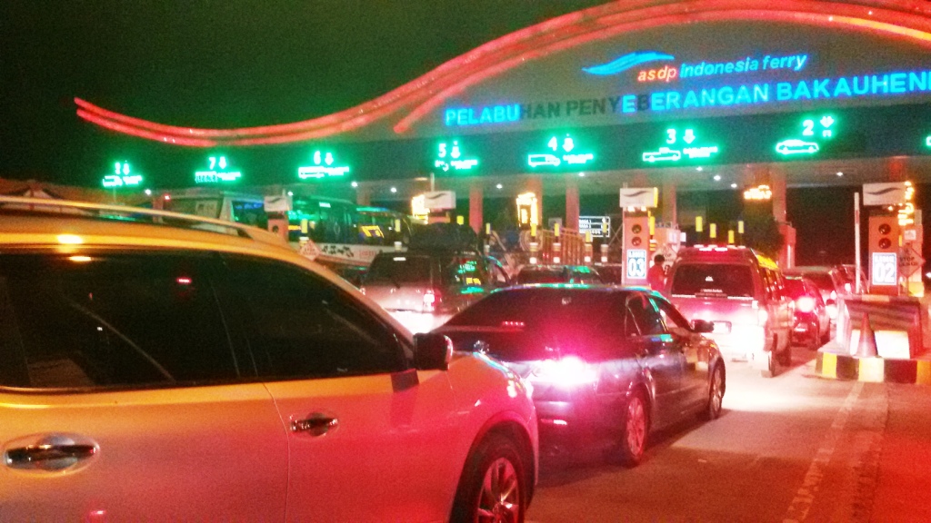 pelabuhan-bakauheni_20160717_195341.jpg