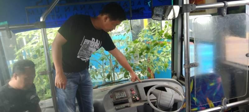 pelaku-curat-onderdil-bus-Dishub-Bandar-Lampung.jpg