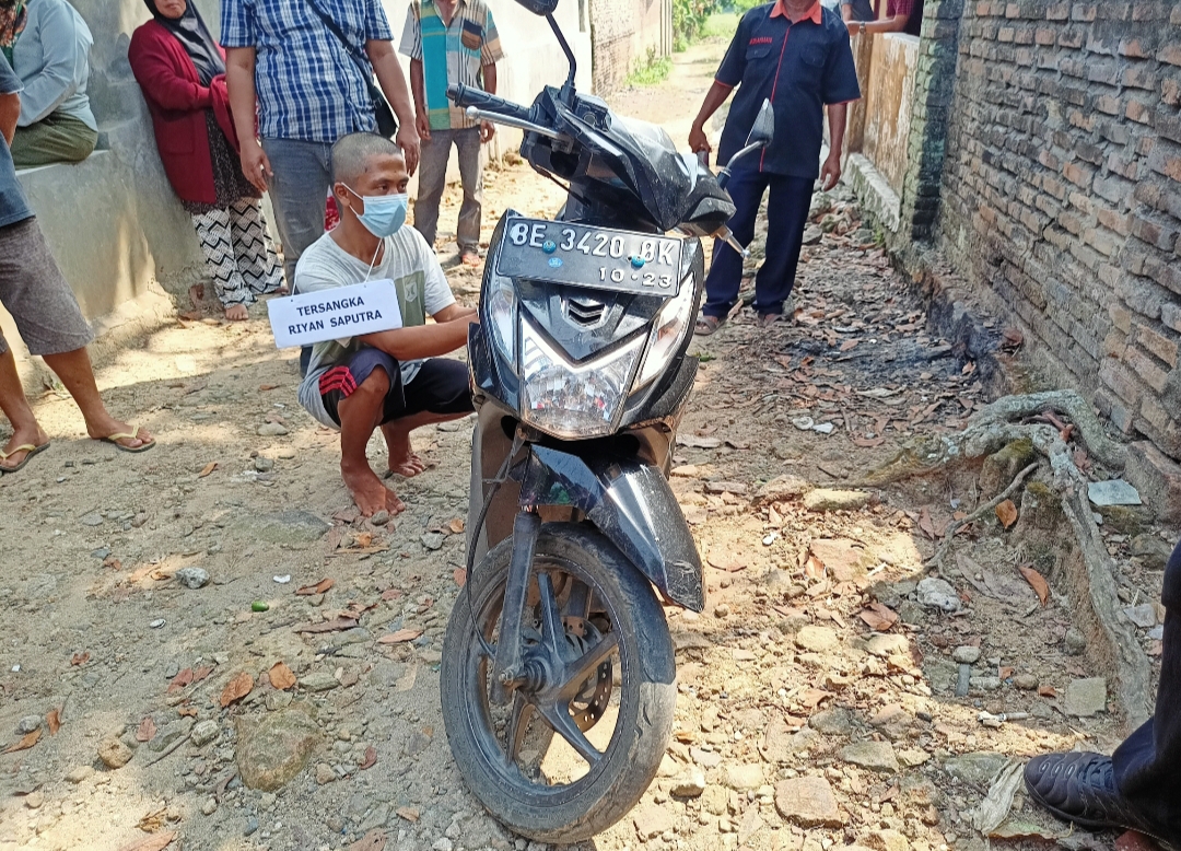 Pelaku Pembunuhan di Lampung Selatan Bawa Kabur Motor Korban, Stiker dan Plat Sengaja Dicopot