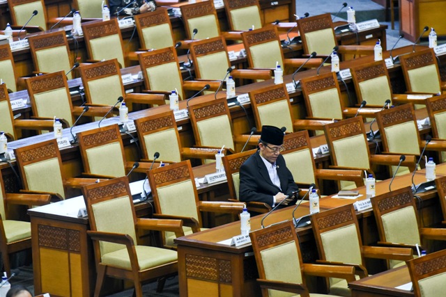 Pembukaan Paripurna DPR Diwarnai Interupsi soal UU MD3 dan Bangku Kosong