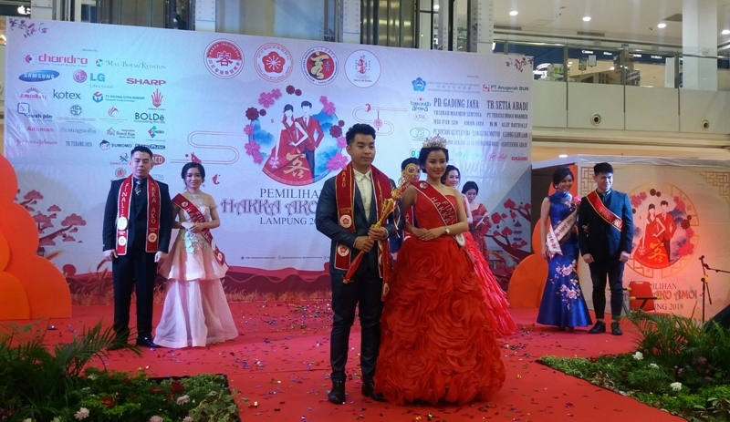 pemenang-hakka-ako-amoi-lampung-2018-saat-final-di-mal-boemi-kedaton-minggu-297_20180729_185356.jpg