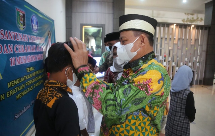 Peringati Tahun Baru Islam, Pemkab Lampung Timur Santuni Anak Yatim