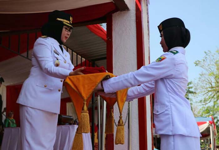 pemkab-tanggamus-gelar-upacara-hut-ke-74-ri-di-lapangan-merdeka-kota-agung.jpg