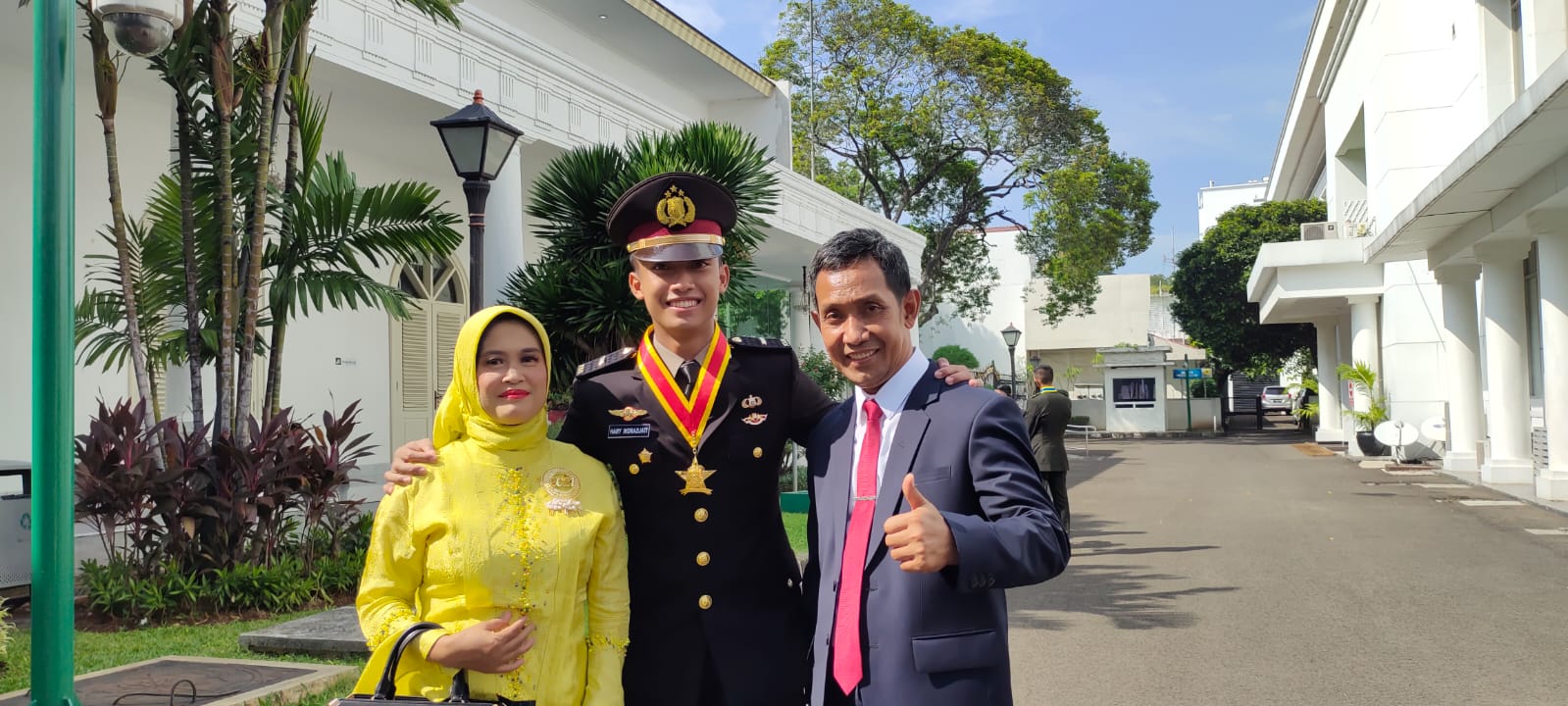 Kisah Pemuda Asal Lampung Sempat Bingung Diterima Kuliah di UGM, STAN dan Akpol