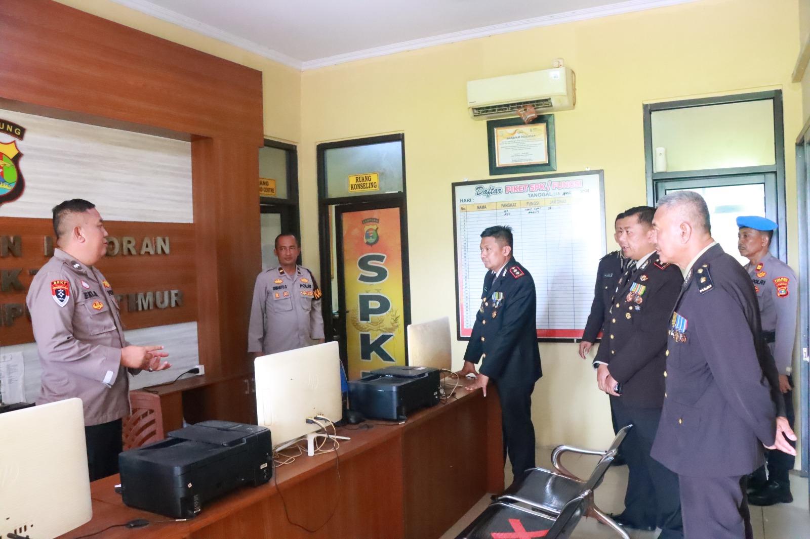 Maksimalkan Pelayanan, Kapolres Lamtim Polda Lampung Cek Pelayanan Satu Atap Hingga Uji SIM