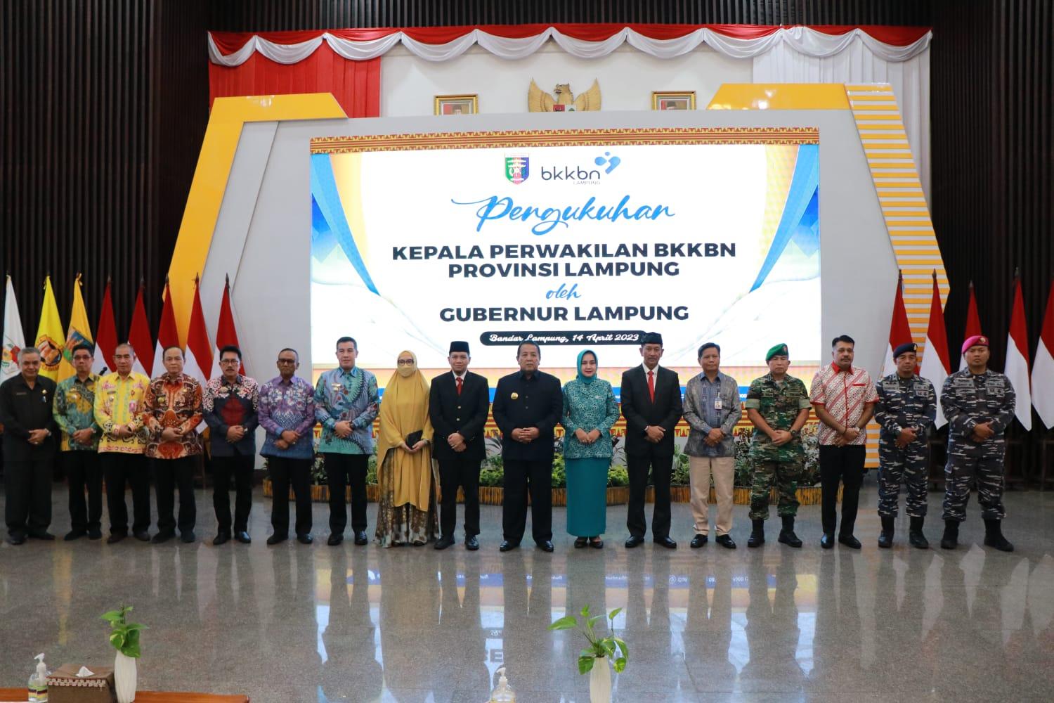 pengukuhan-kepala-BKKBN-Lampung.jpg