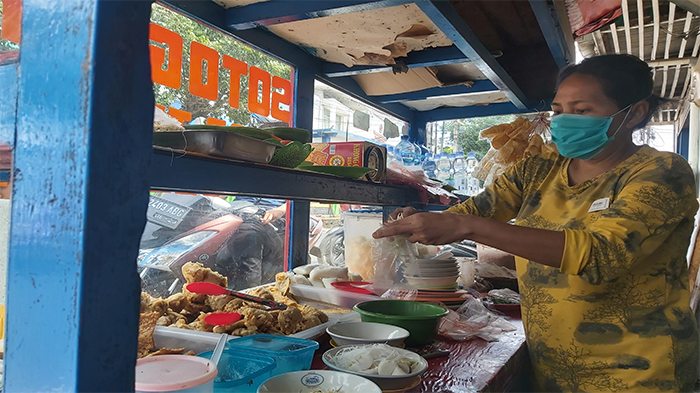 Tempat Kuliner di Lampung, 3 Tempat Makan Soto Ada yang Murah hingga Gobyos