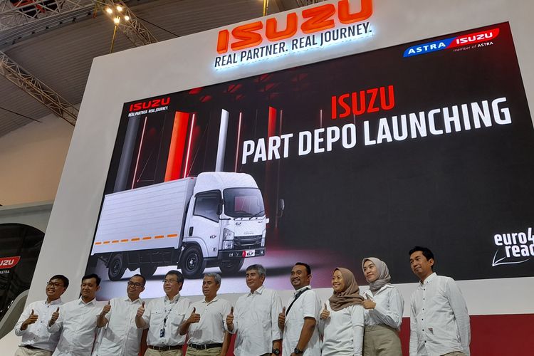 peresmian-parts-depo-isuzu-di-giias-2022.jpg