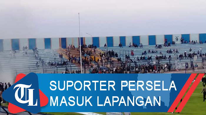 persela-vs-badak-lampung-rusuh.jpg