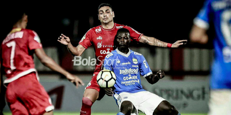 persib-vs-persija_20180923_180833.jpg